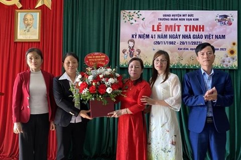 Lễ Mít Tinh kỷ niệm, 41 năm ngày nhà giáo việt nam 20/11